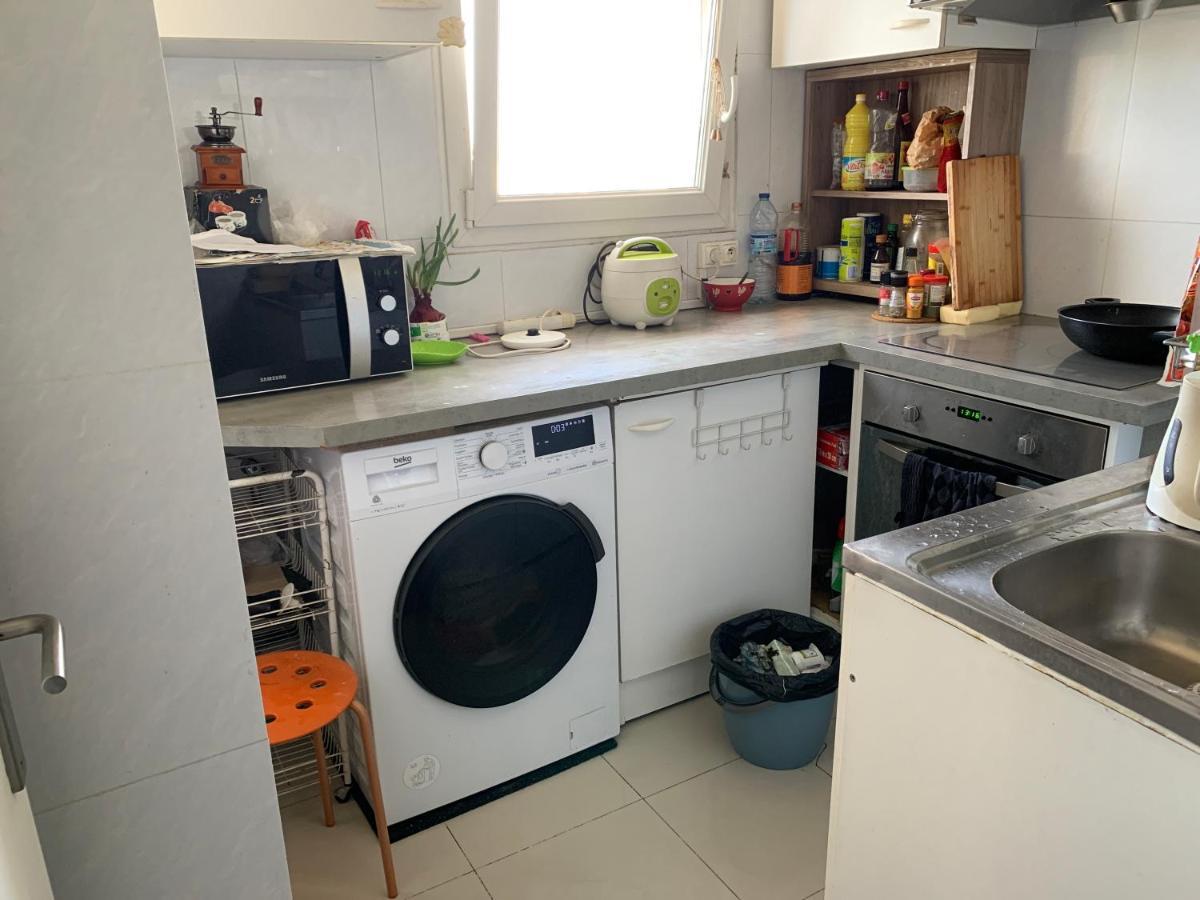 Une Chambre Simple Confortable Avec Acces Direct Aeroport D'Orly Ngoại thất bức ảnh